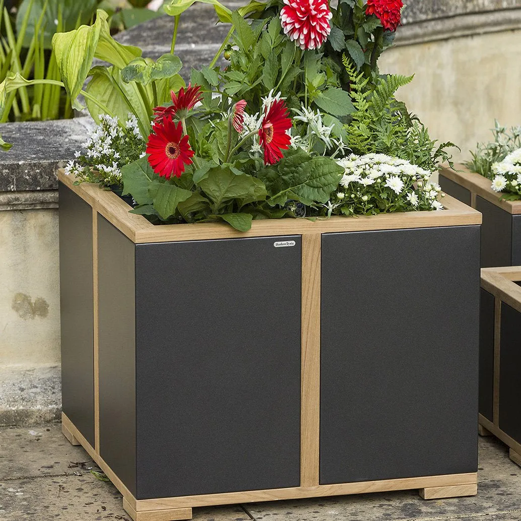 Aura Square Planter