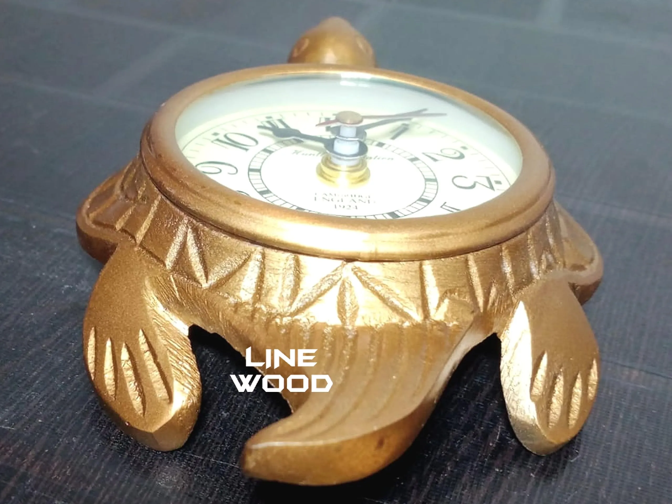 LINE WOOD™ - Personalized Handmade Beautiful Antique Style Brass Tortoise Shape Table Clock Desk Clock Watch Hanging Clock Home & Office, Bed Room, Study Room Decoration Gift 6"