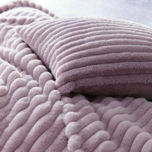 Morritz Throw - Mauve