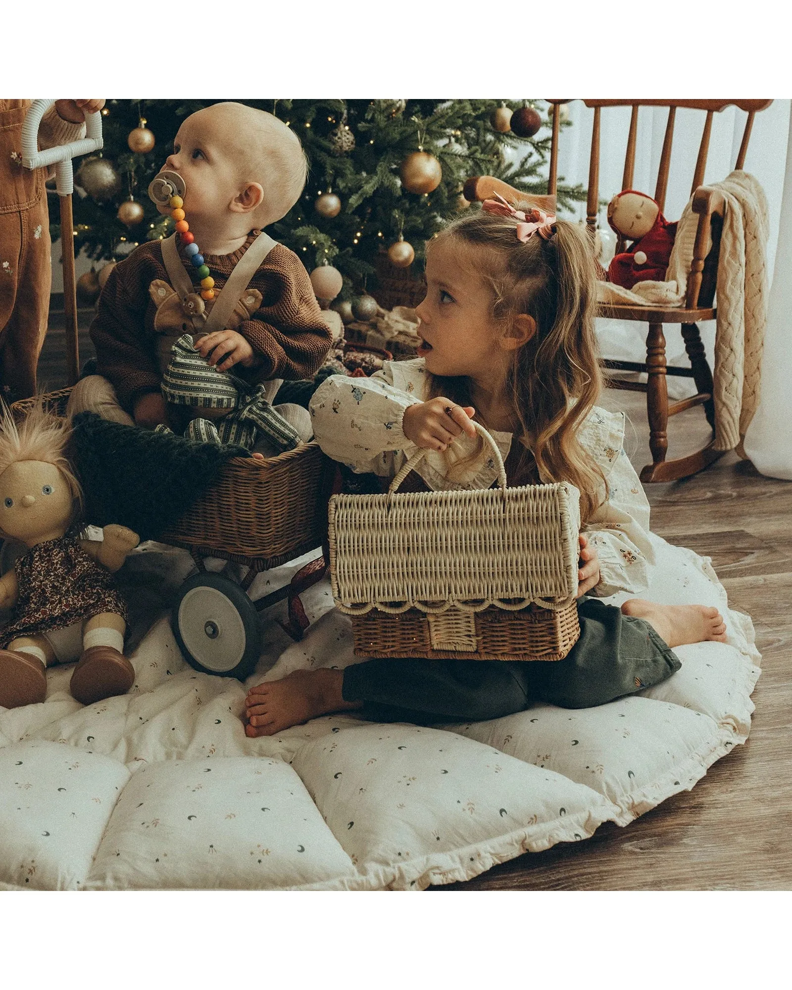 Rattan Gingerbread Casa Clutch