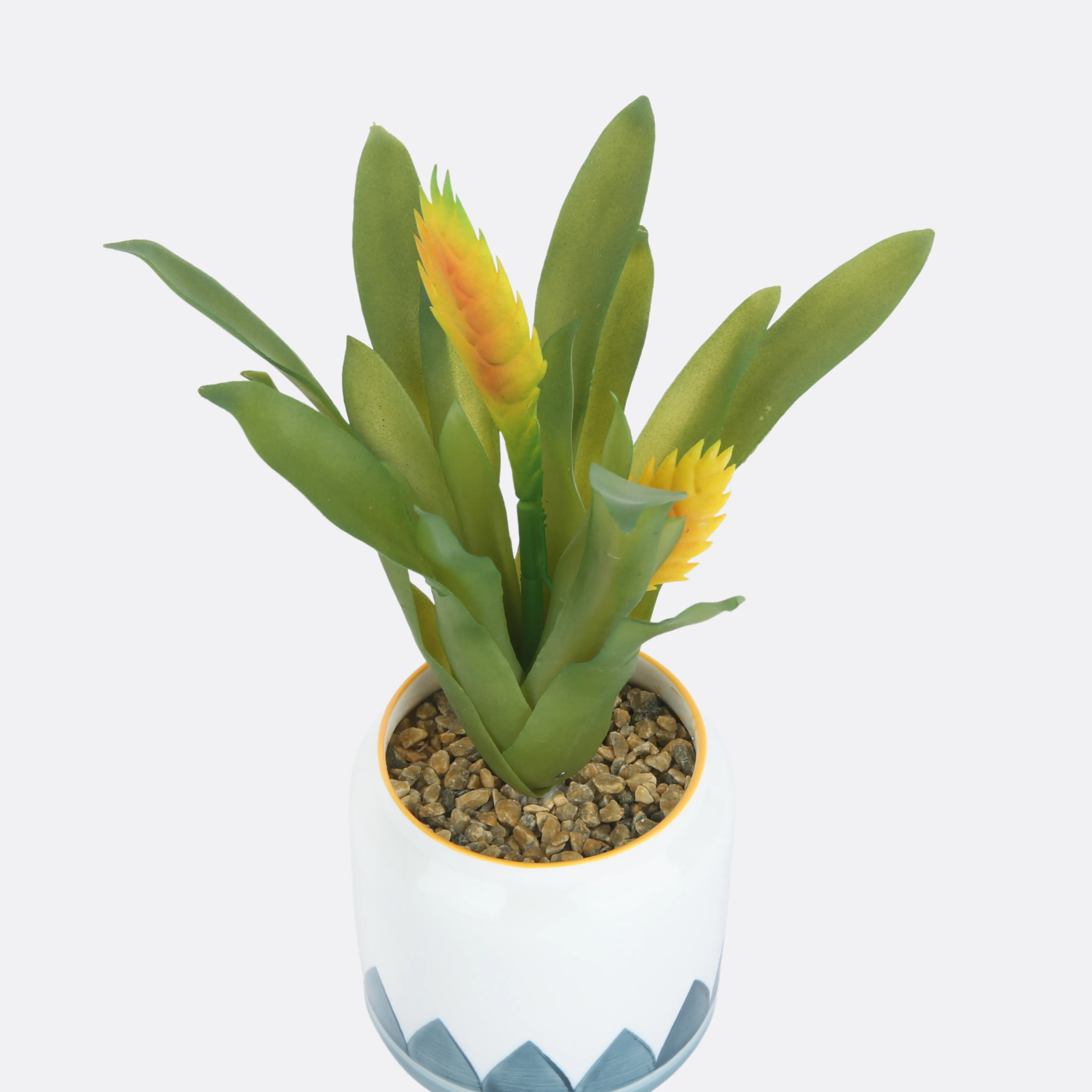 Riffle Planter With Ceramic Pot