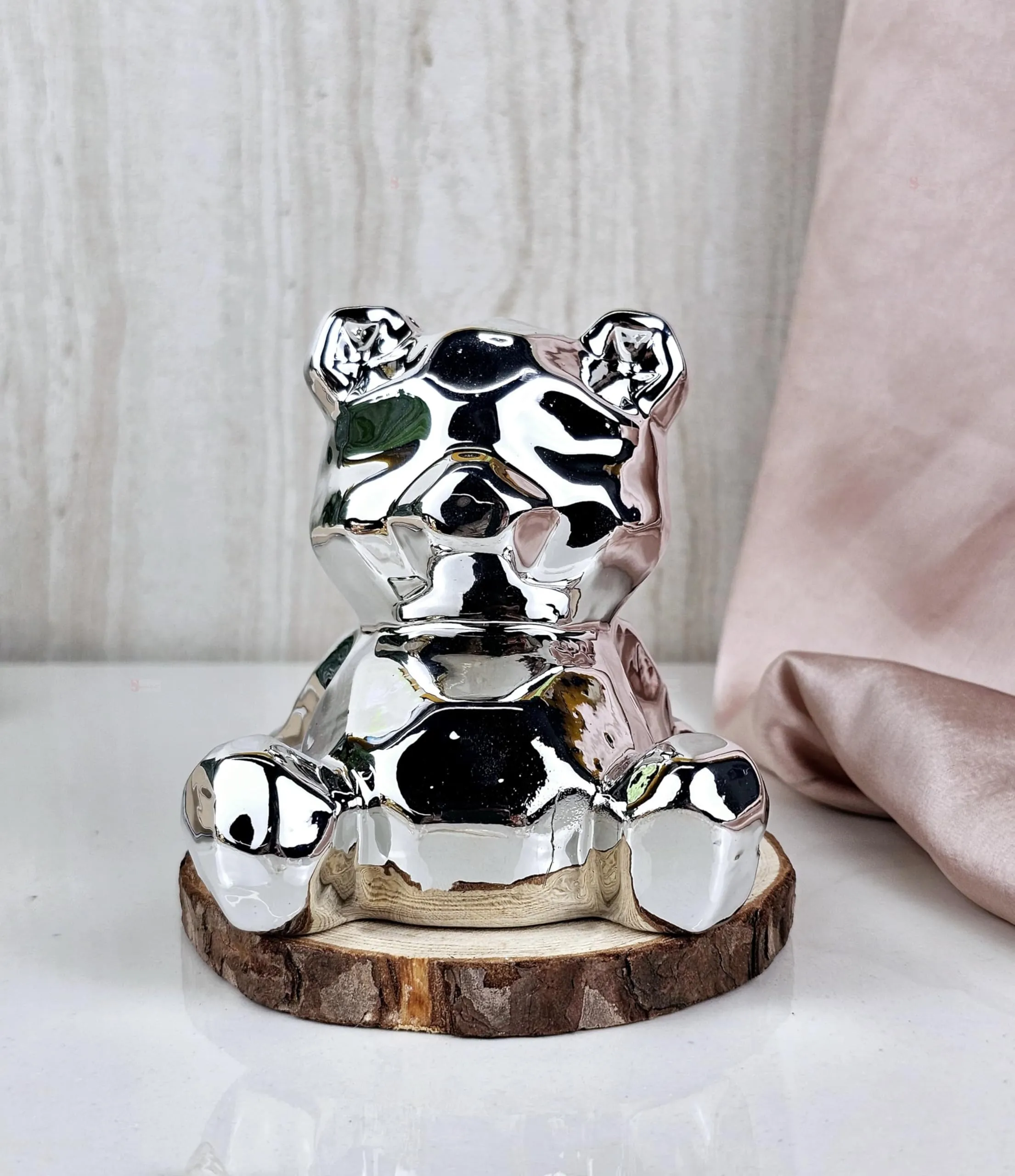 SATYAM KRAFT 1 Pcs Small Silver Teddy Bear Ceramic Showpiece for Home Decor, Statue, Living Room, Decorative Gift Item,Table Decor,Diwali decoartion,Centerpiece,New Year(Pack of 1)(Silver)