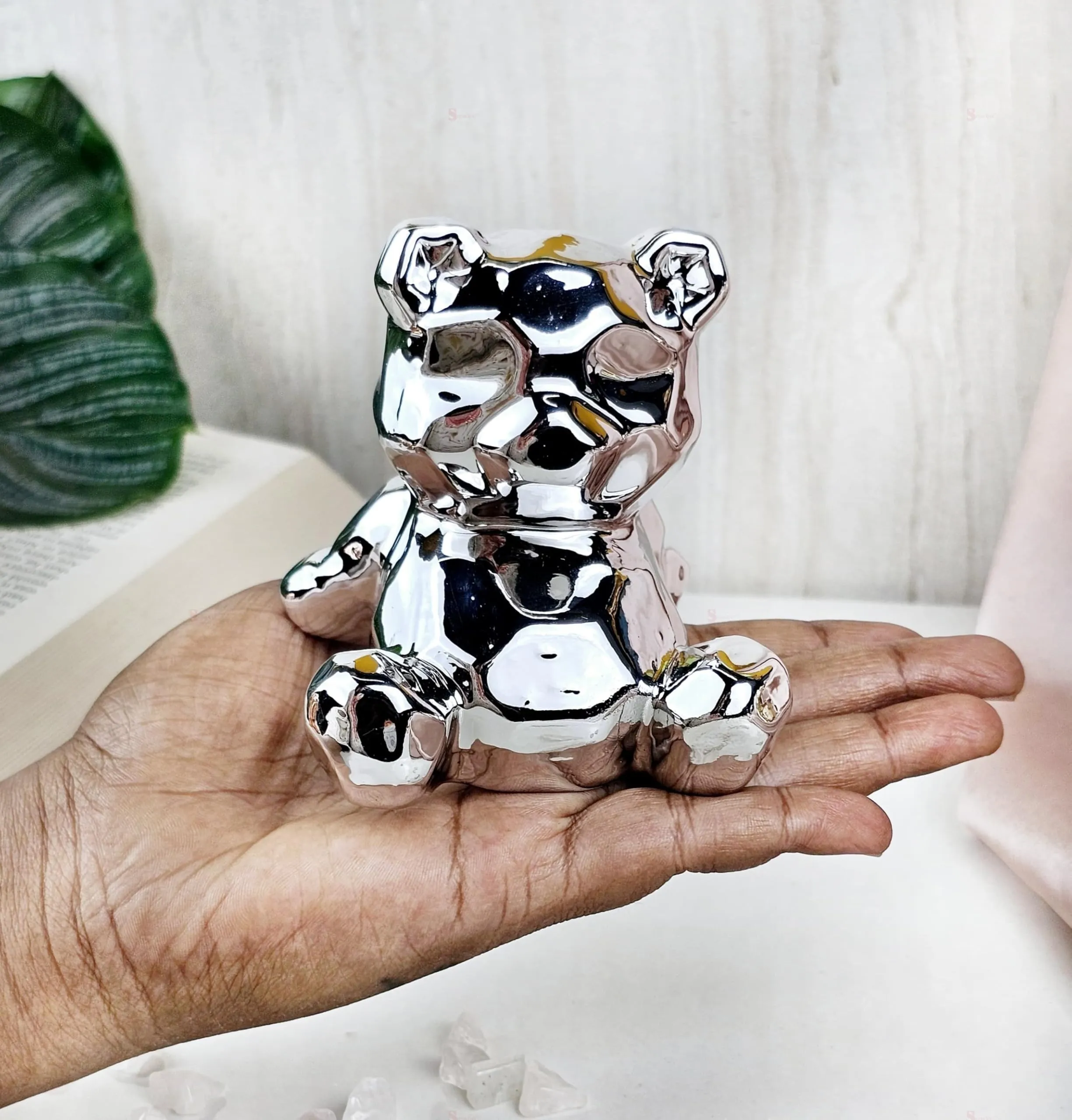 SATYAM KRAFT 1 Pcs Small Silver Teddy Bear Ceramic Showpiece for Home Decor, Statue, Living Room, Decorative Gift Item,Table Decor,Diwali decoartion,Centerpiece,New Year(Pack of 1)(Silver)