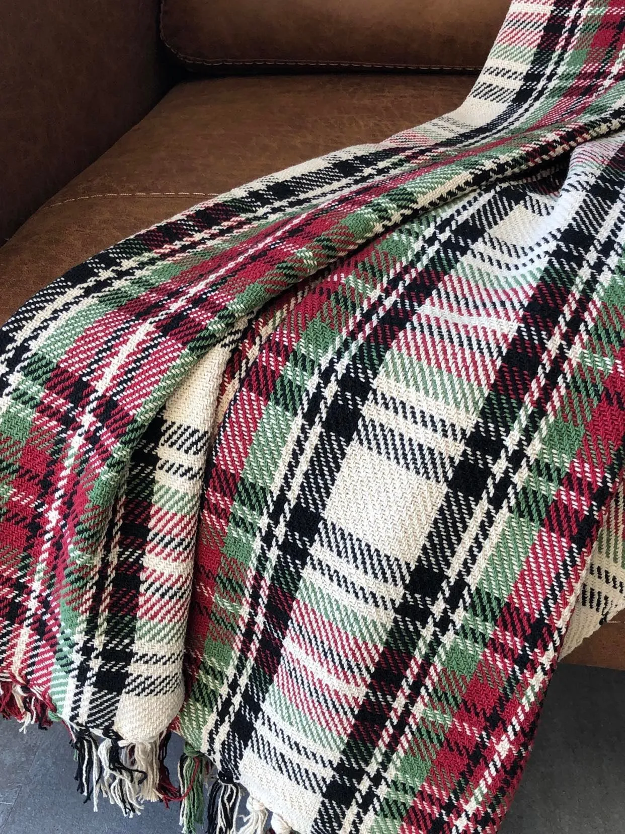 Throws - Cream Plaid