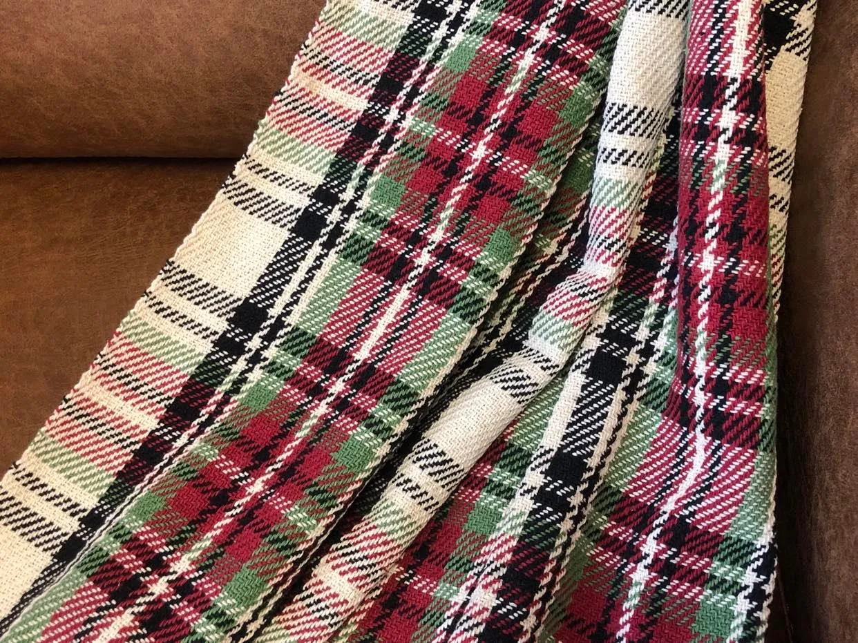 Throws - Cream Plaid