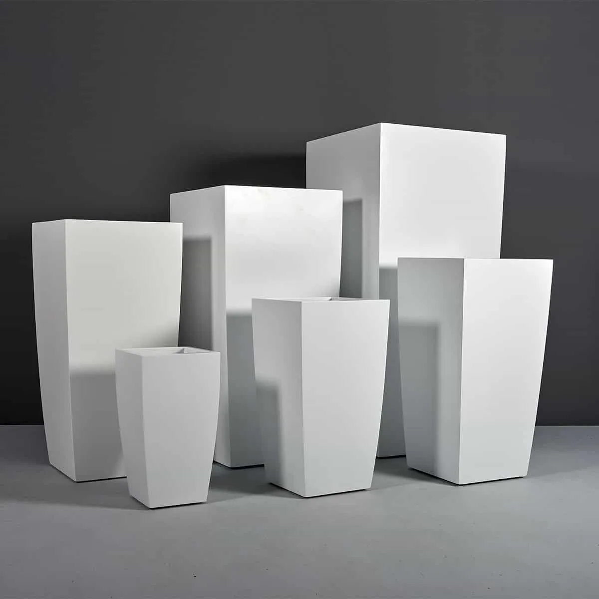 Toulan Modern Tall Tapered Square Planter