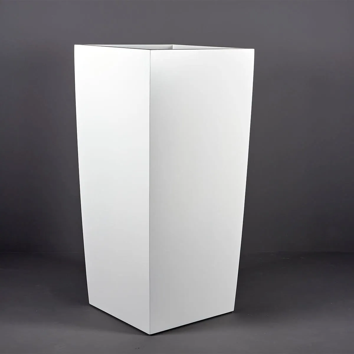 Toulan Modern Tall Tapered Square Planter