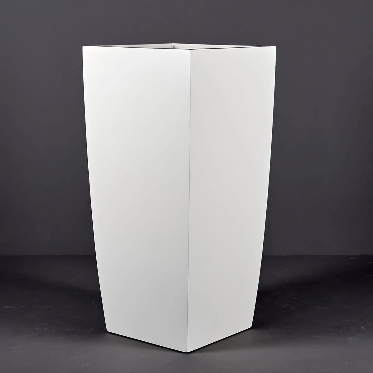 Toulan Modern Tall Tapered Square Planter